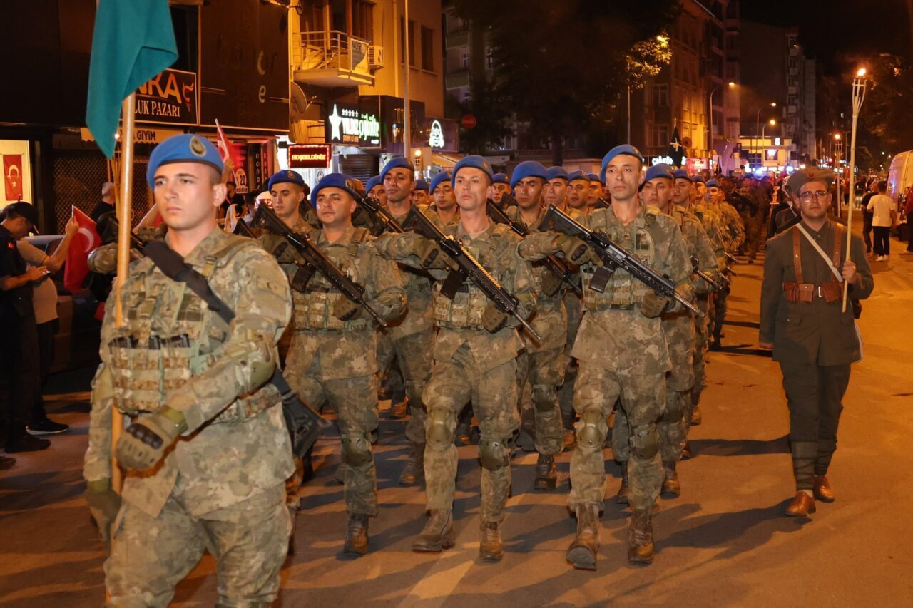 AFYONKARAHİSAR (AA) – Afyonkarahisar'da Büyük Taarruz'un 103. yıl dönümü dolayısıyla