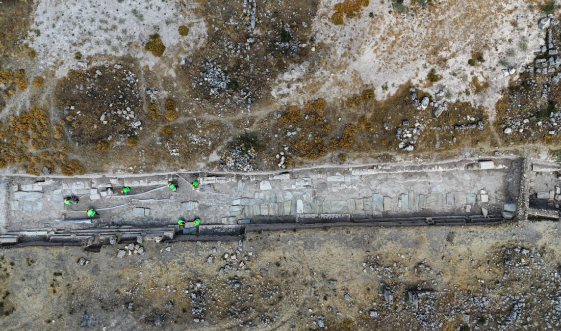- Antik kentte yürütülen kazılarda bulunan 65 metre uzunluğundaki kanalizasyon