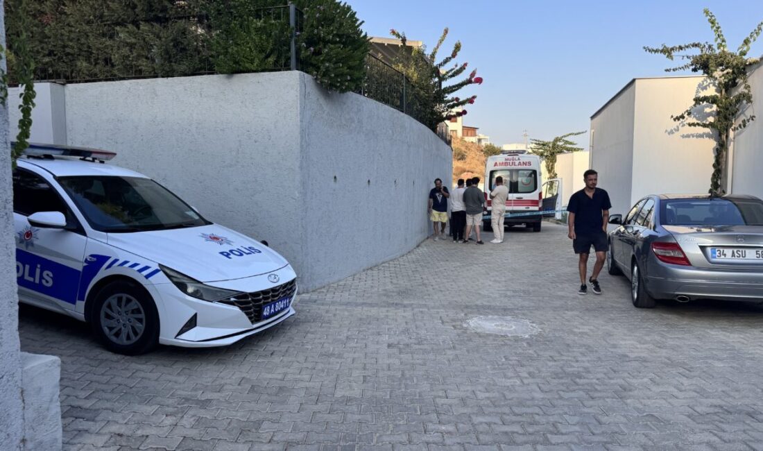 MUĞLA (AA) – Muğla'nın Bodrum ilçesinde 2 kişi, evde başından