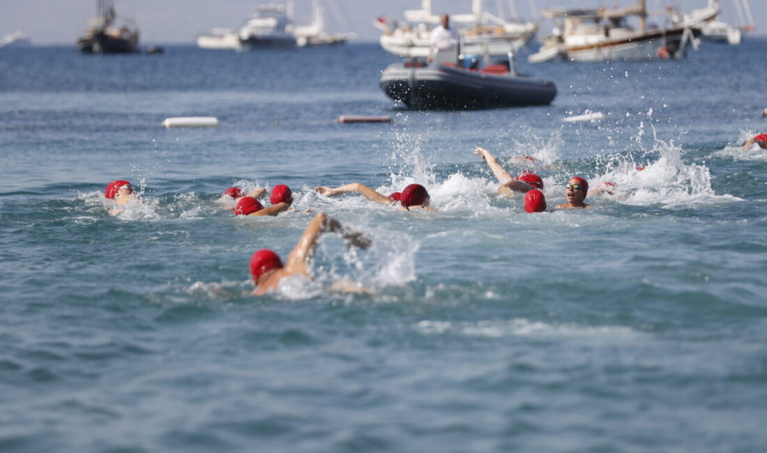 MUĞLA (AA) – Muğla'nın Bodrum ilçesinde "Sağlığa Kulaç At" etkinliği