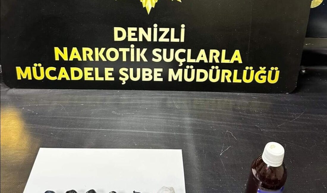 - Yabancı uyruklu şüphelilerden birinin midesinde kapsül halde, diğerinin ise