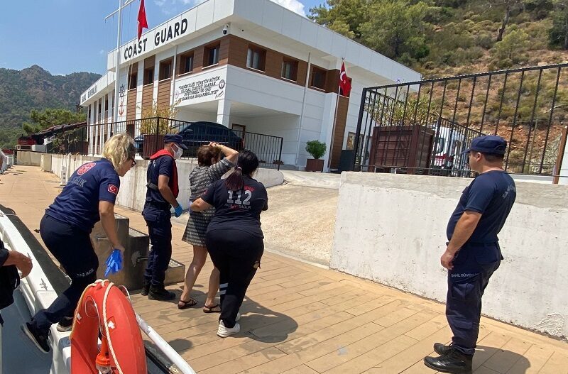 MUĞLA (AA) – Muğla'nın Fethiye ilçesi açıklarında gezi teknesinde yaralanan