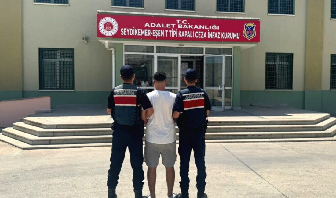 MUĞLA (AA) – Muğla'nın Fethiye ilçesinde, hakkında 12 yıl 6