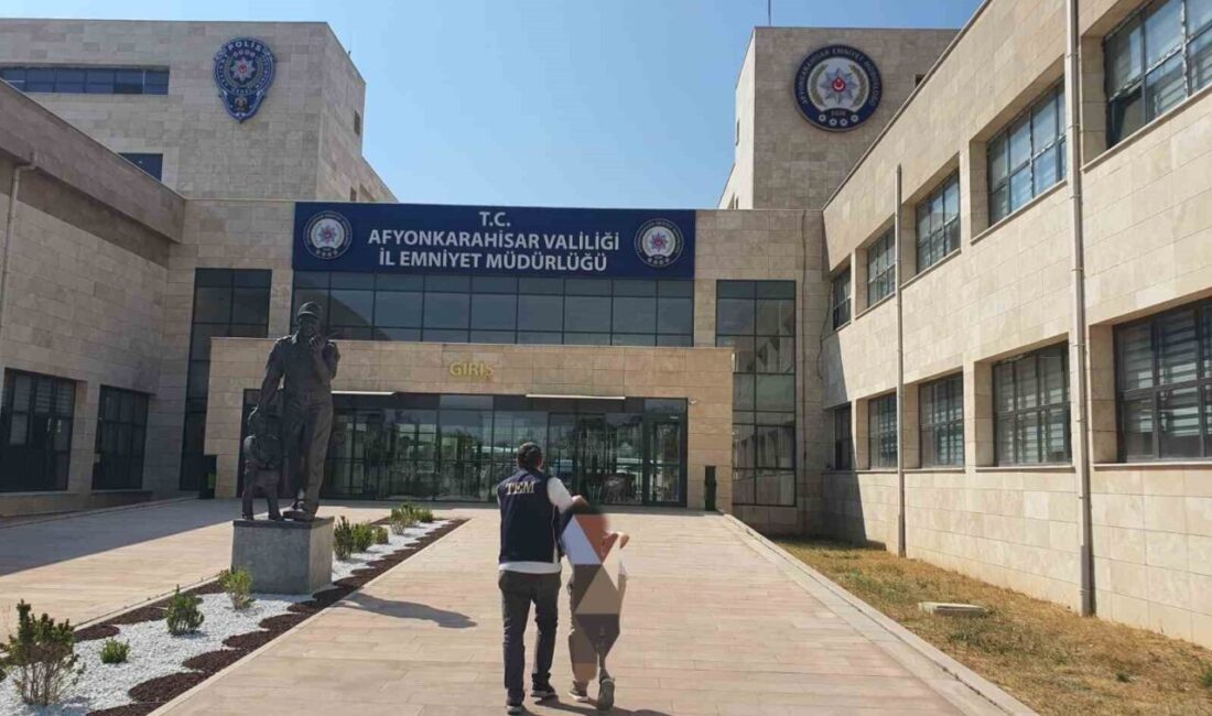 Afyonkarahisar’da FETÖ terör örgütüne üye olmak suçundan hakkında kesinleşmiş 6