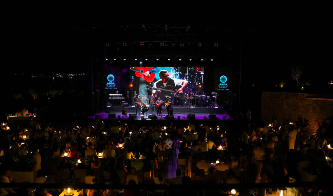 AYDIN (AA) – Latin müziğinin temsilcilerinden, Grammy Ödülü sahibi Gipsy