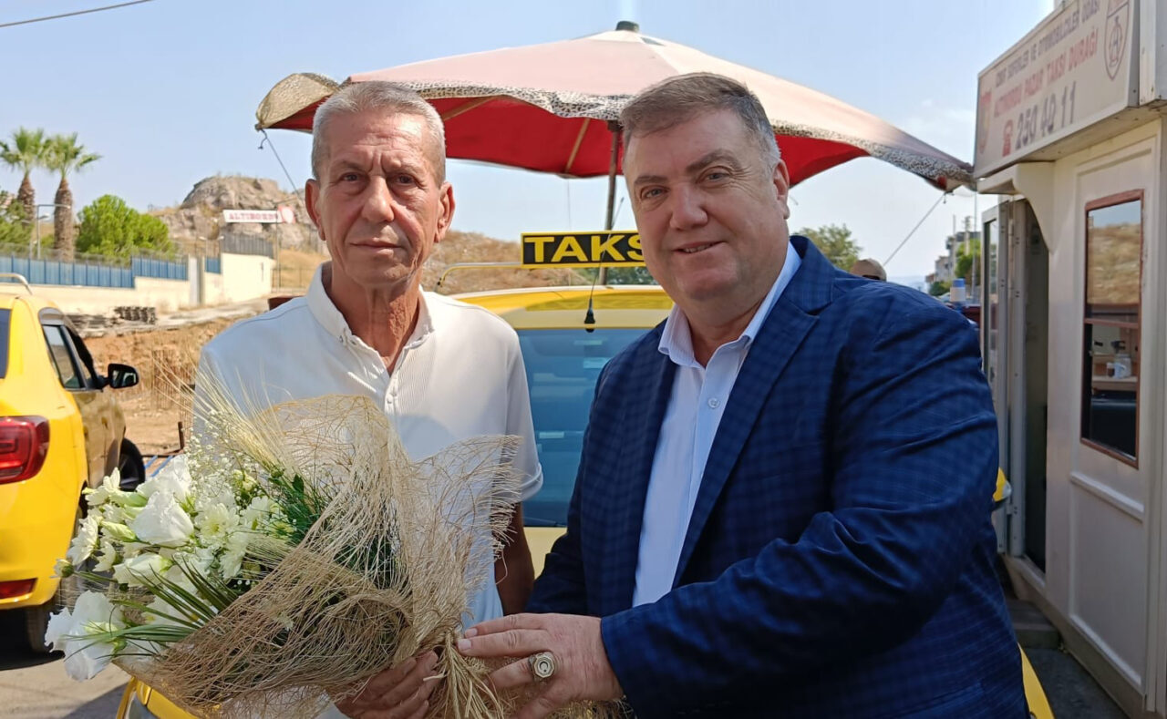 - Taksi şoförü Hüseyin Özden:
- "Zamanı geldiğinde bu mesleği bırakacağım