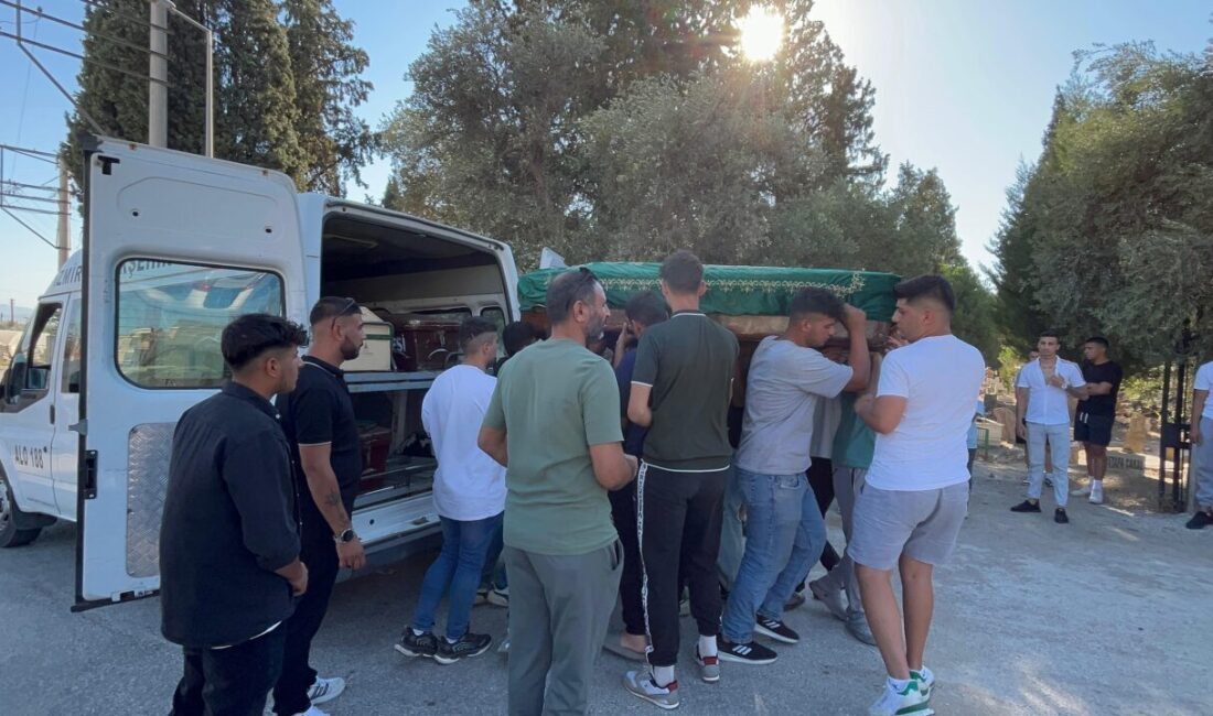 İZMİR (AA) – İzmir'in Bayındır ilçesinde serinlemek için girdiği baraj