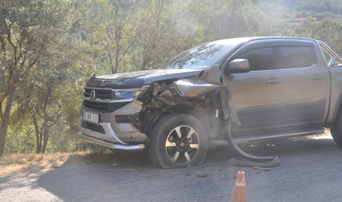 İZMİR (AA) – İzmir'in Ödemiş ilçesinde pikapla motosikletin çarpıştığı kazada