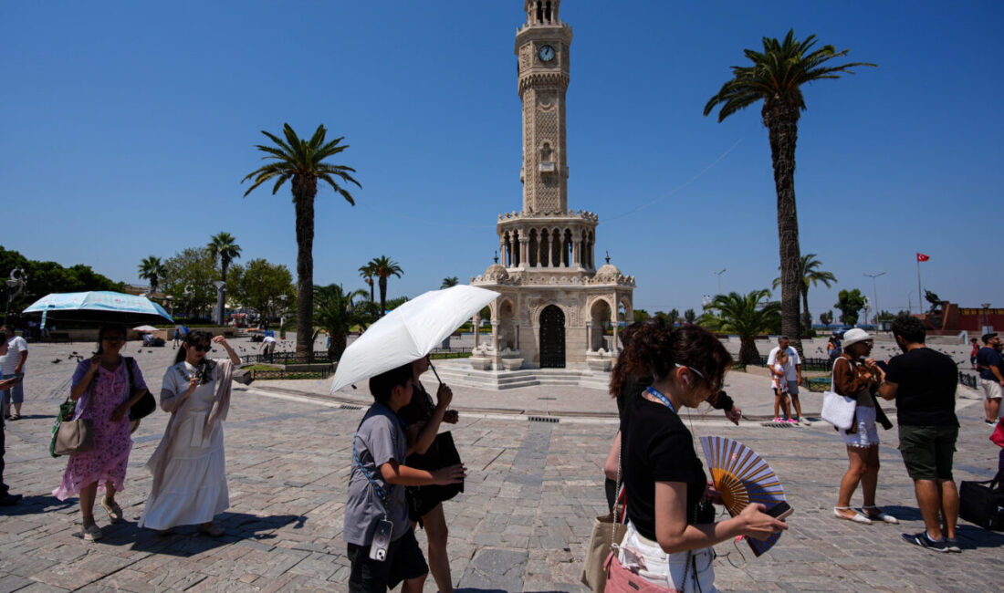 İZMİR (AA) – İzmir'de sıcaklıklar 40 dereceyi geçerken, aşırı sıcaklar