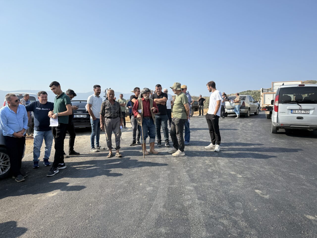İZMİR (AA) – İzmir'in Tire ilçesi Karateke Mahallesi'nde, İzmir Büyükşehir