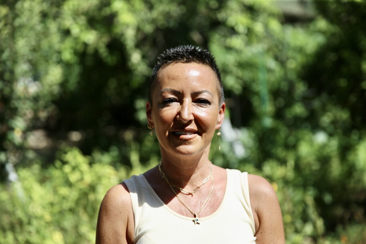 - Muğla'nın Fethiye ilçesinde kırık kabuğu ahşap oyma ustası Kadir