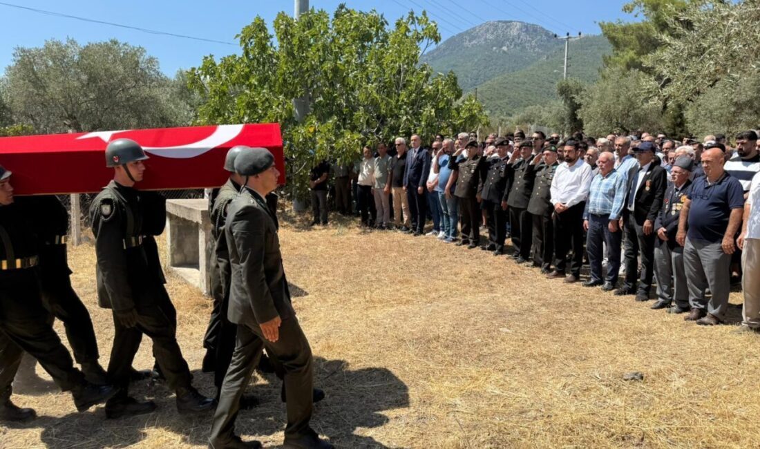 İZMİR (AA) – İzmir'in Kemalpaşa ilçesinde vefat eden Kıbrıs gazisi