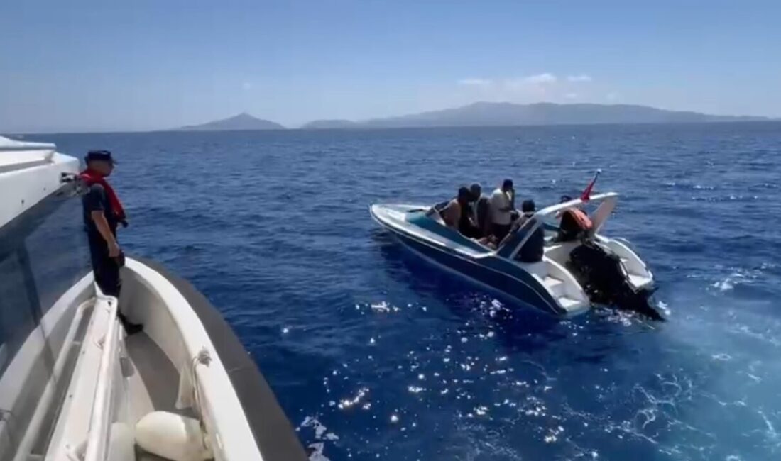 MUĞLA (AA) – Muğla'nın Marmaris ve Datça ilçeleri açıklarında 39