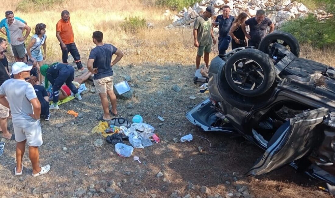 MUĞLA (AA) – Muğla'nın Marmaris ilçesinde iki otomobilin çarpıştığı kazada