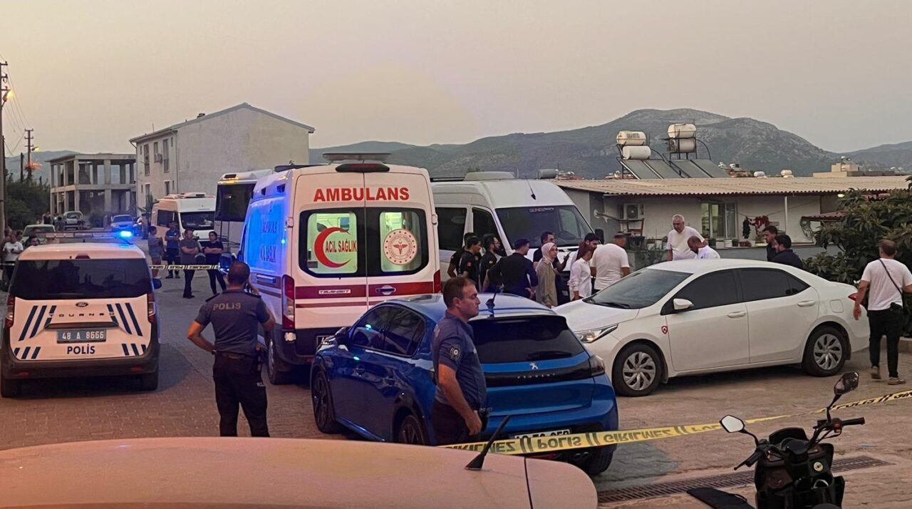 MUĞLA (AA) – Muğla'nın Milas ilçesinde sokakta silahlı saldırıya uğrayan