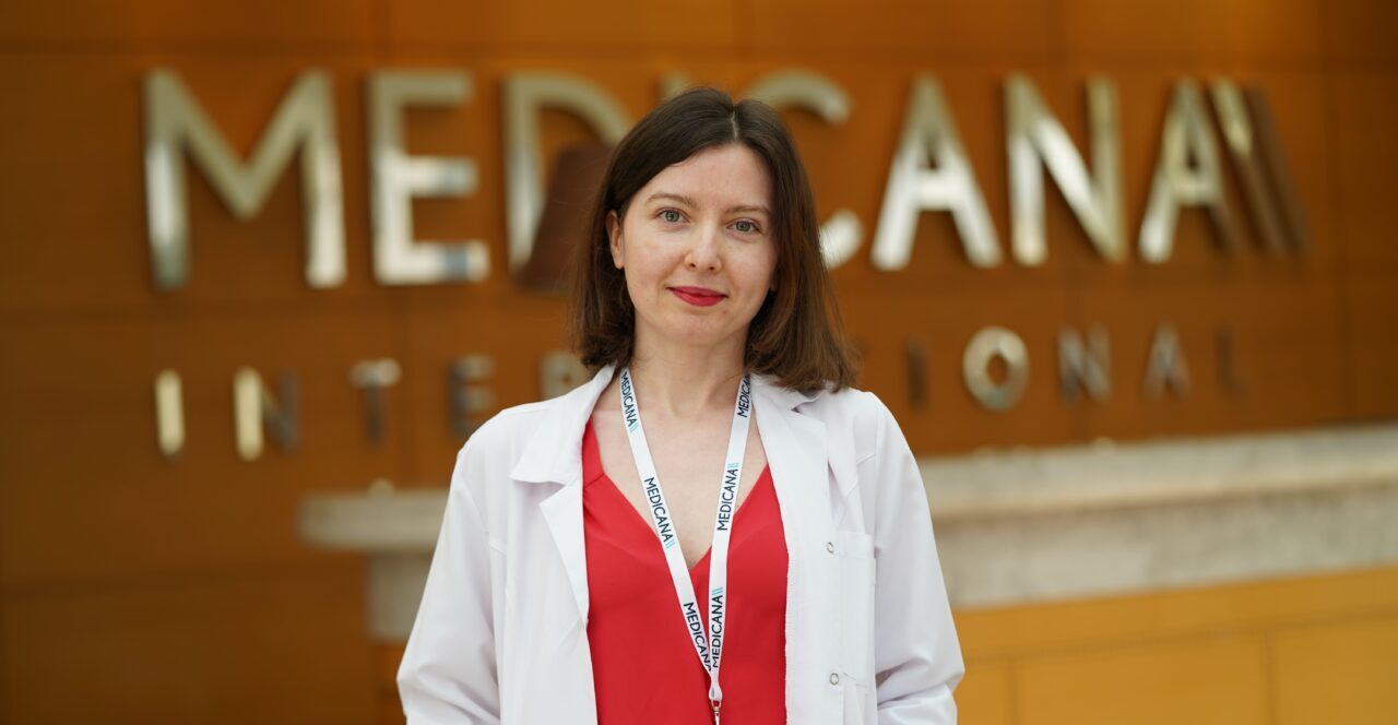 -  Medicana International İstanbul Hastanesi Romatoloji Uzmanı Dr. Zühre