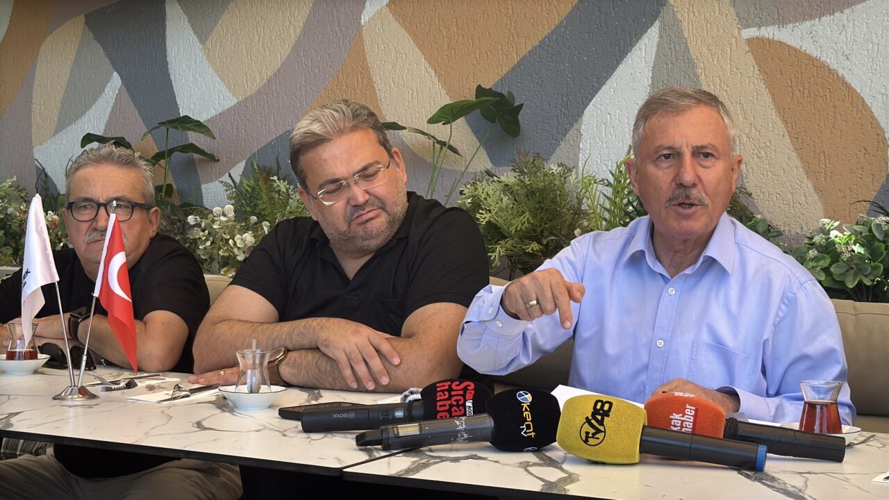 MUĞLA (AA) – Yeni Yol Partisi Grup Başkanvekili Selçuk Özdağ,