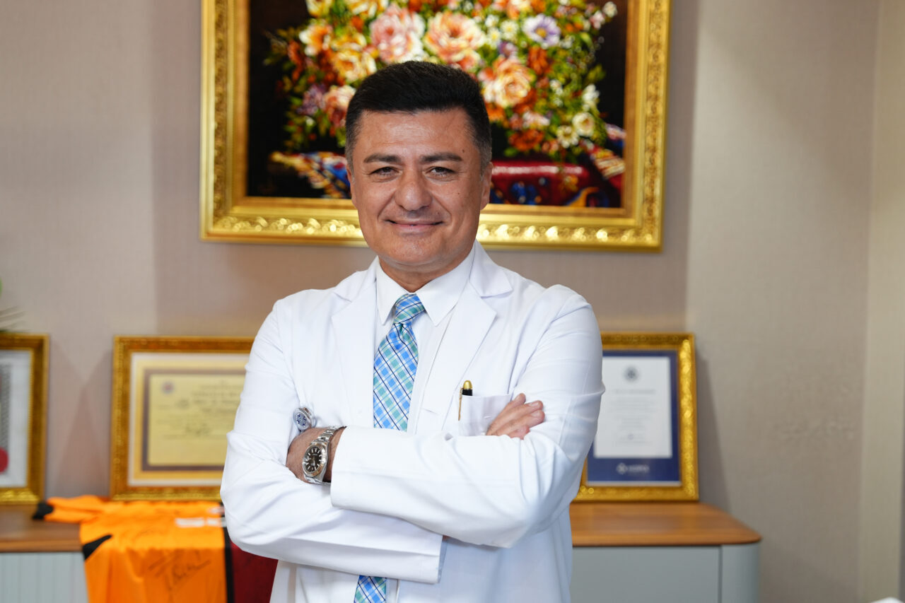 - Medipol Mega Üniversite Hastanesi Kardiyoloji Uzmanı Dr. Fethi Kılıçaslan:
-