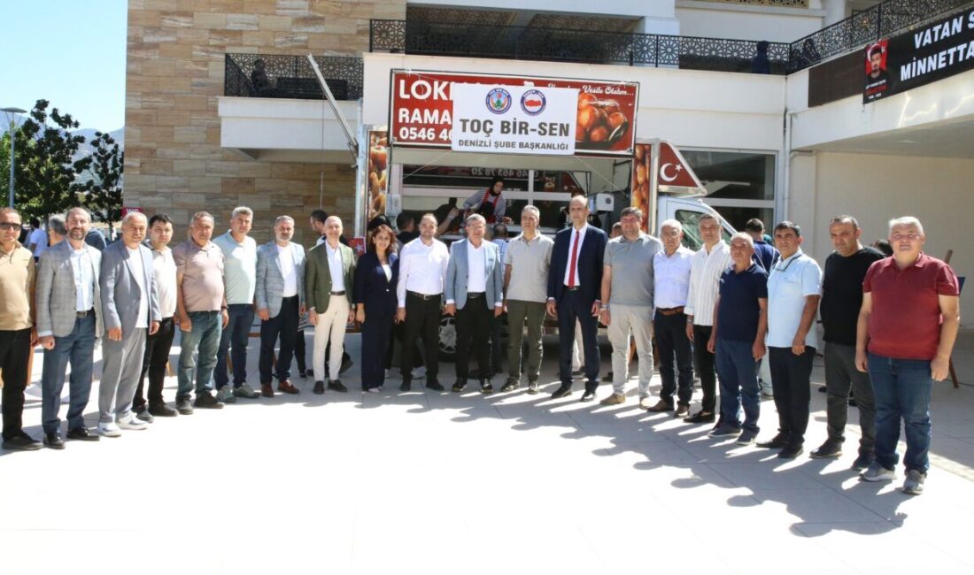 DENİZLİ (AA) – Eskişehir'in Seyitgazi ilçesinde çıkıp Afyonkarahisar'a sıçrayan orman