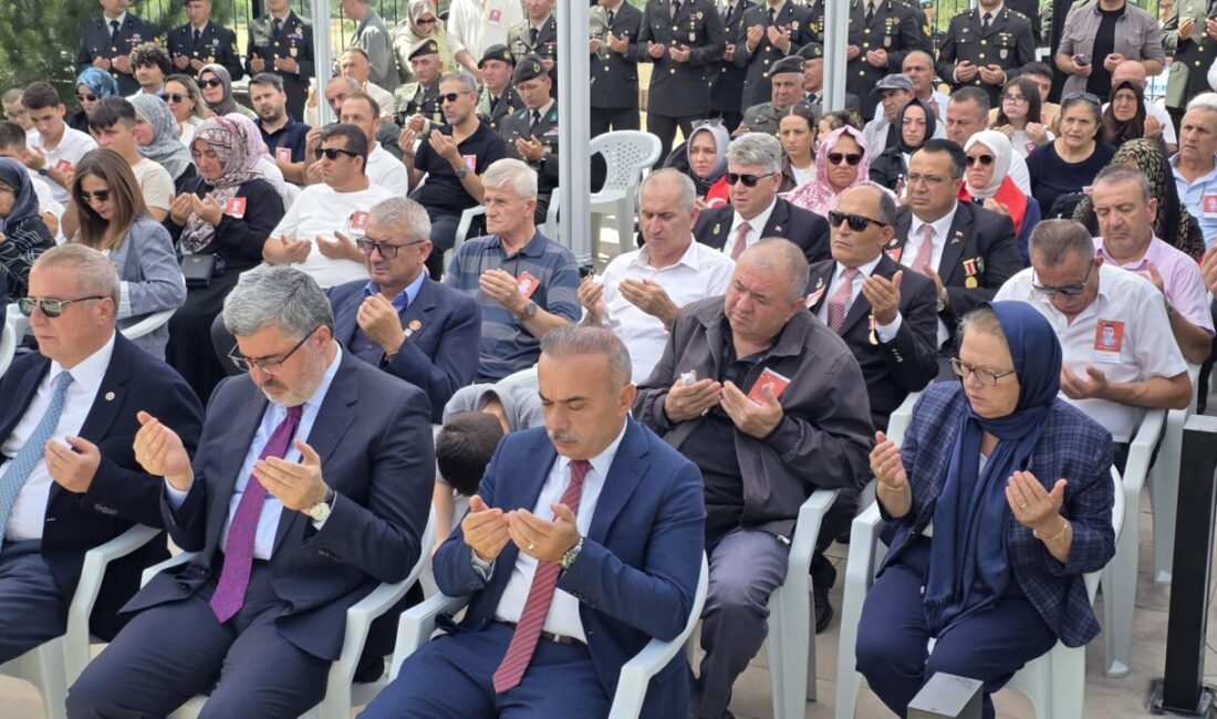 AFYONKARAHİSAR (AA) – Afyonkarahisar'da Şehit Uzman Çavuş Mete Saraç Kışlası'ndaki