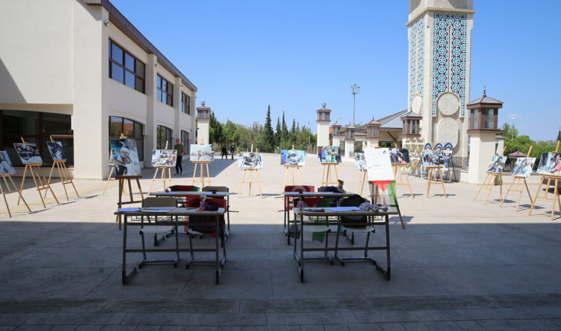 DENİZLİ (AA) – AK Parti Denizli Gençlik Kolları, Gazze'de saldırılar