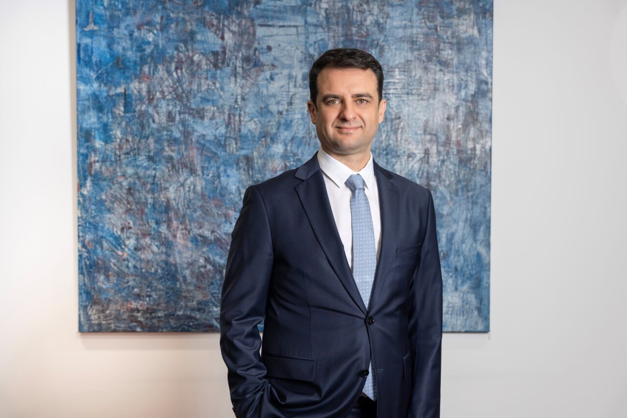 - Beko CMO'su Akın Garzanlı:
- "Avrupa'nın 1 numaralı beyaz eşya