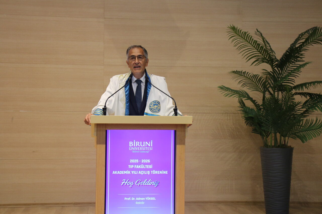 - Biruni Üniversitesi Rektörü Prof. Dr. Adnan Yüksel:
- "Biruni diyor
