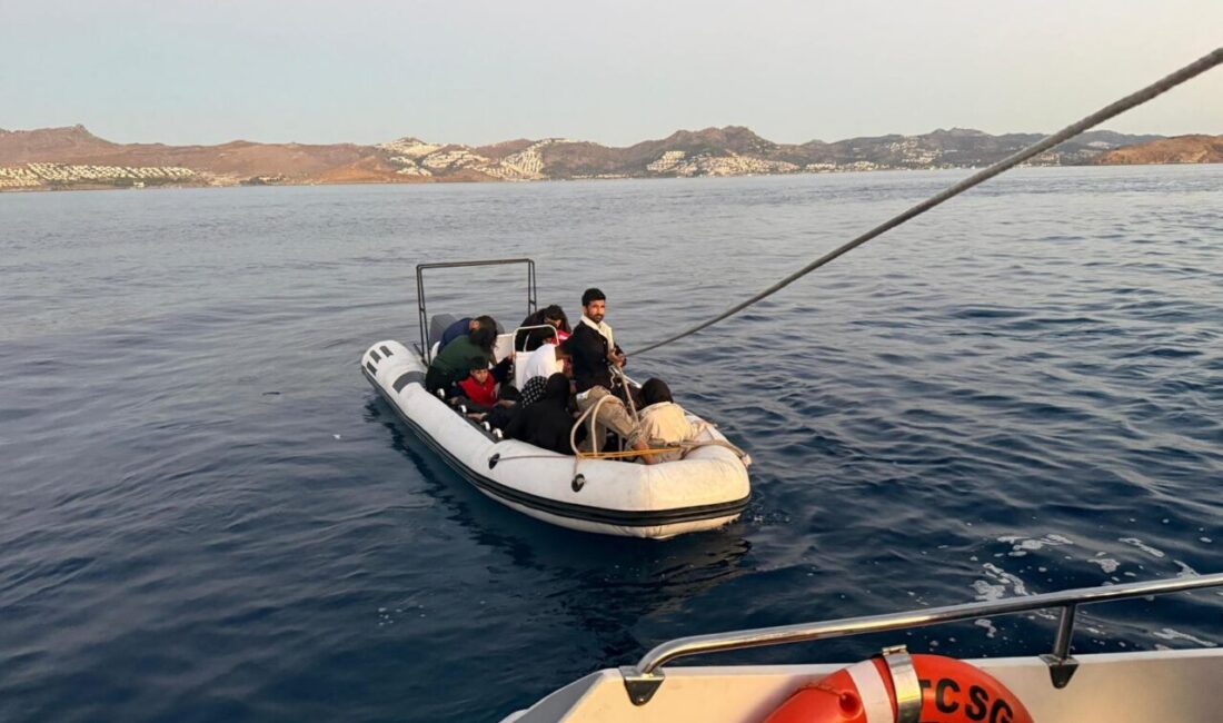 MUĞLA (AA) – Muğla'nın Bodrum ilçesi açıklarında 17 düzensiz göçmen