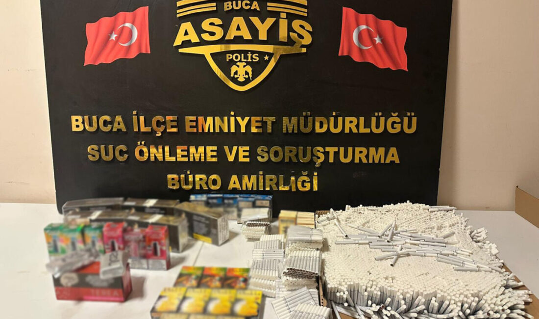 İZMİR (AA) – Buca'da kaçak sigara ticareti yaptıkları öne sürülen