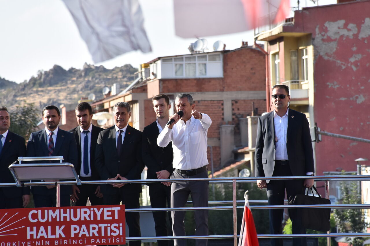 - "Kurucusu Gazi Mustafa Kemal'in partisi olarak kimsesizlerin kimsesi olmaya