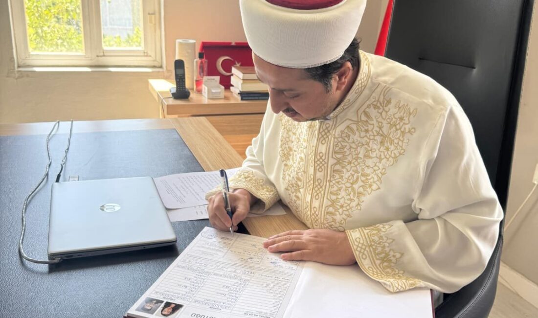 MUĞLA (AA) – Datça Müftülüğünde ilk nikah, Müftü Fatih Acar
