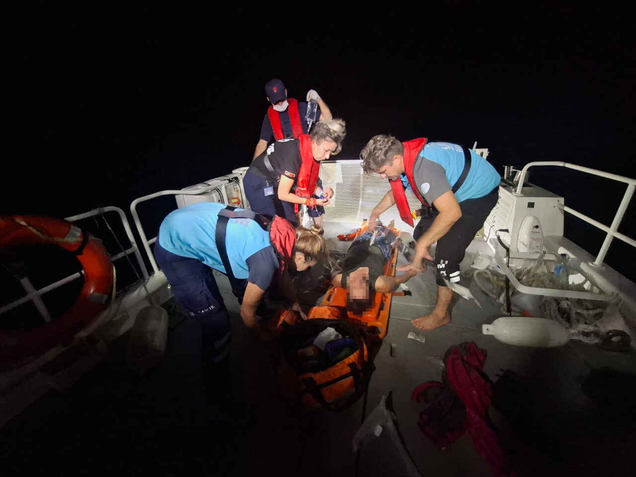MUĞLA (AA) – Muğla'nın Fethiye ilçesi açıklarında özel teknede yaralanan