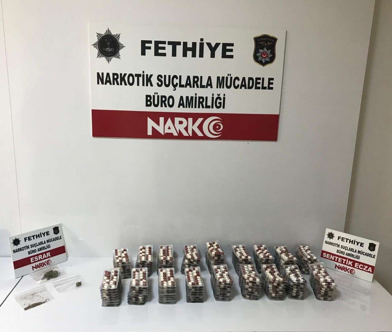 MUĞLA (AA) – Muğla'nın Fethiye ilçesinde uyuşturucu operasyonunda gözaltına alınan