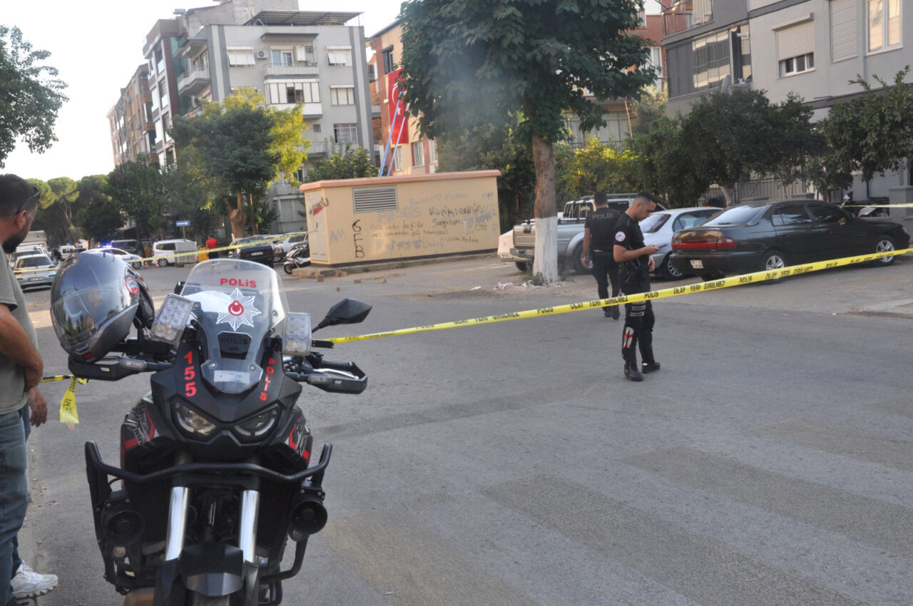 İZMİR (AA) – İzmir'in Ödemiş ilçesinde çıkan silahlı kavgada biri