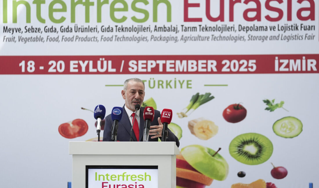 İZMİR (AA) – İzmir'de düzenlenen Meyve, Sebze, Gıda, Gıda Ürünleri,