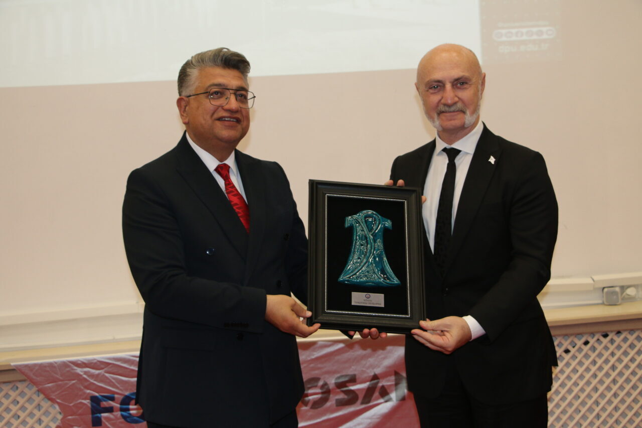 - Rektör Prof. Dr. Süleyman Kızıltoprak:
- "Bu program Türkiye'de ve