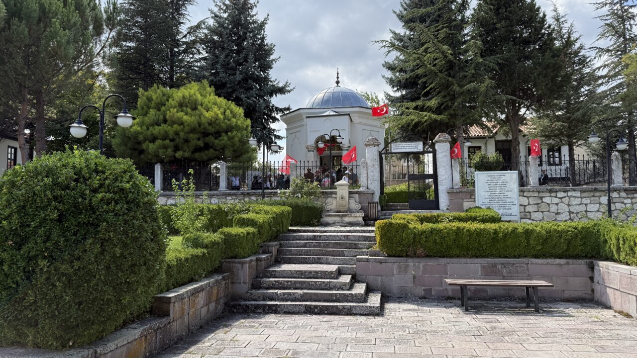 KÜTAHYA (AA) – Kütahya’nın Domaniç ilçesine bağlı Çarşamba köyünde Osmanlı