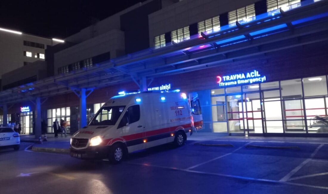 KÜTAHYA (AA) – Kütahya'da düğün salonunda ikram edilen yemeği yedikten