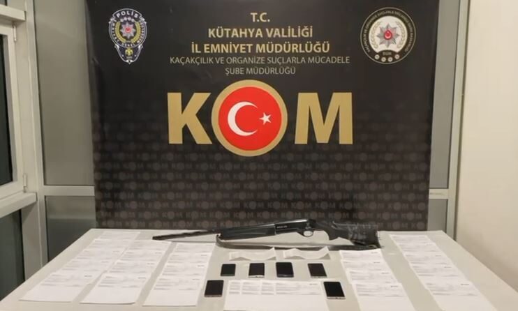 KÜTAHYA (AA) – Kütahya'da suç örgütüne yönelik operasyonda gözaltına alınan