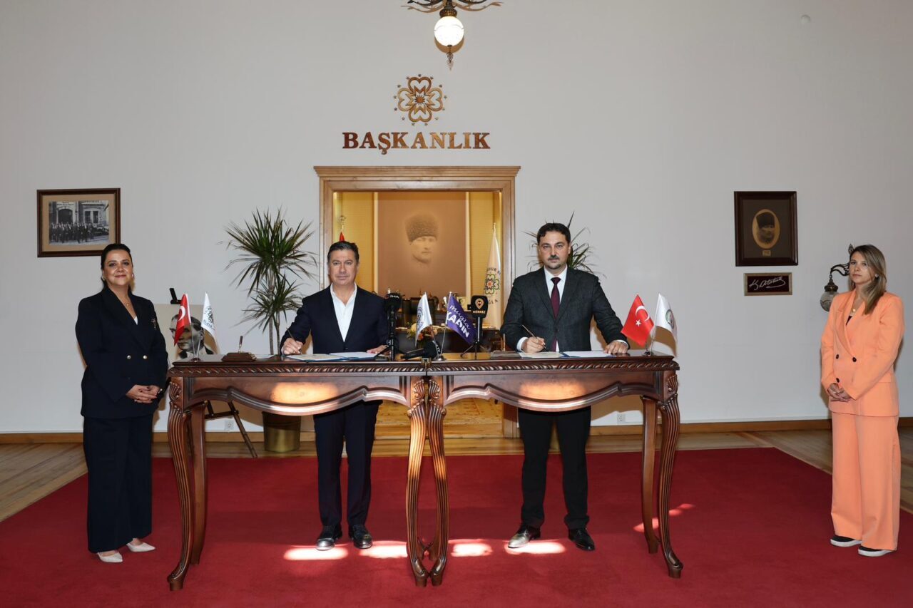 MUĞLA (AA) – Muğla'da, büyükşehir belediyesi ve Muğla Barosu arasında