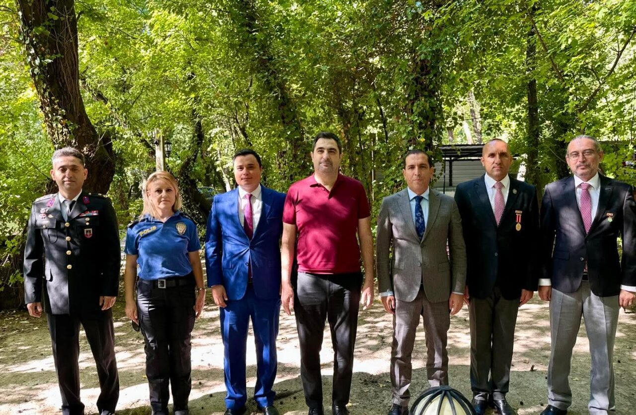MUĞLA (AA) – Muğla'nın ilçelerinde, 19 Eylül Gaziler Günü dolayısıyla