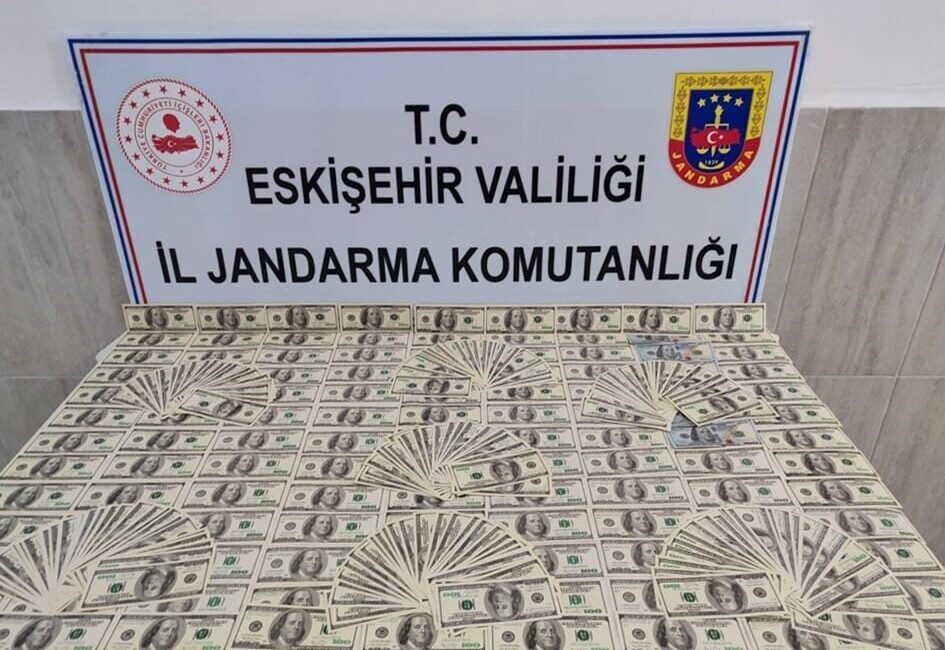 Eskişehir’de jandarma ekipleri tarafından yapılan çalışmalarda piyasa değeri yaklaşık 1
