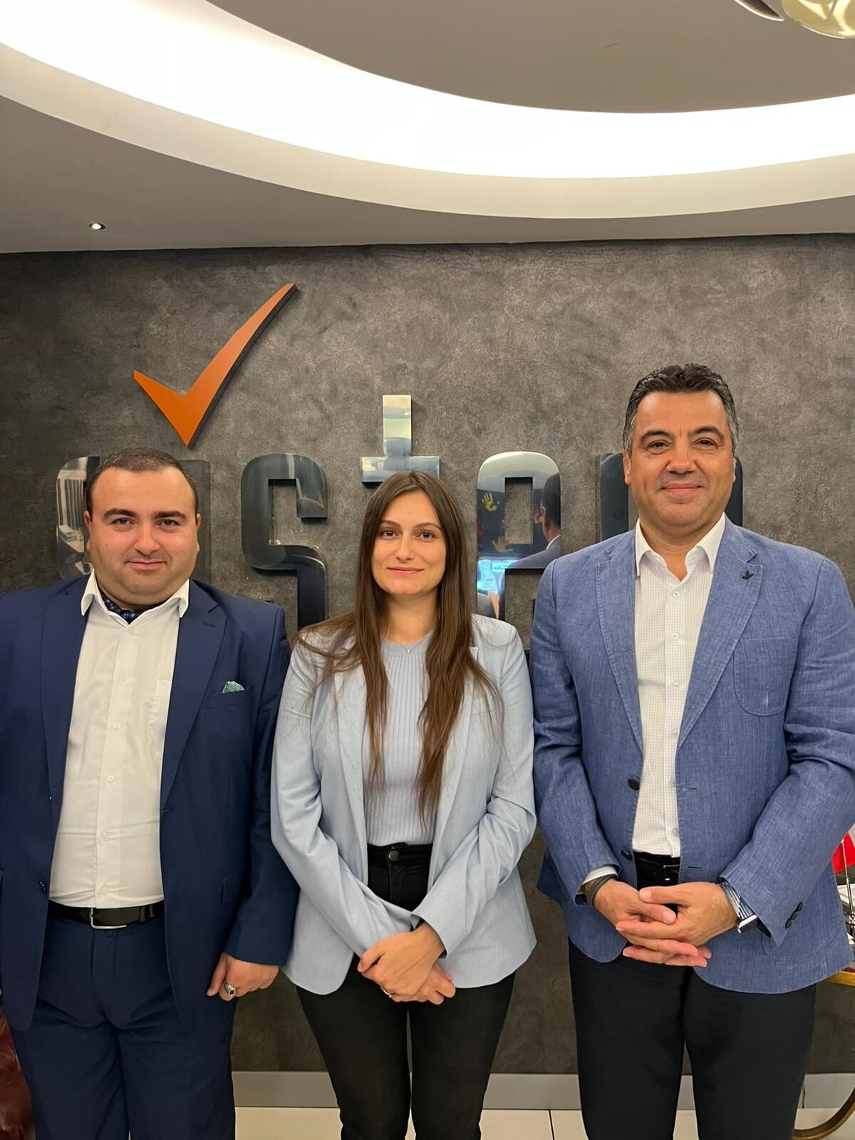 - Sistem Global Yönetim Kurulu Başkanı Hüseyin Karslıoğlu:
- "Yeni ofisimizi,