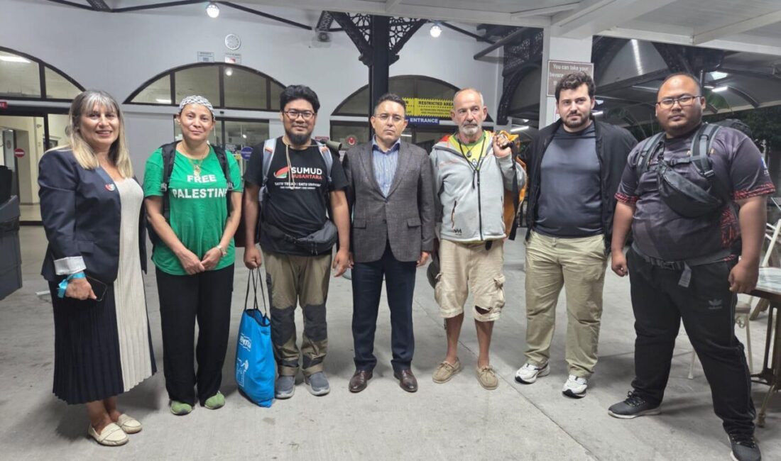 MUĞLA (AA) – Gazze'ye insani yardım ulaştırmak amacıyla Akdeniz'e açılan
