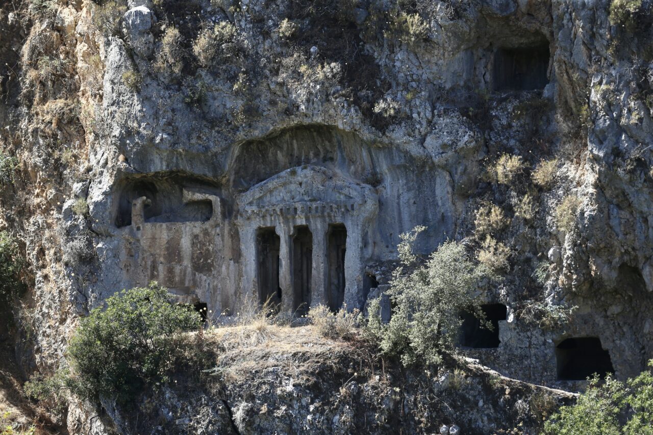 - UNESCO Dünya Mirası Geçici Listesi'nde yer alan Muğla'nın Seydikemer