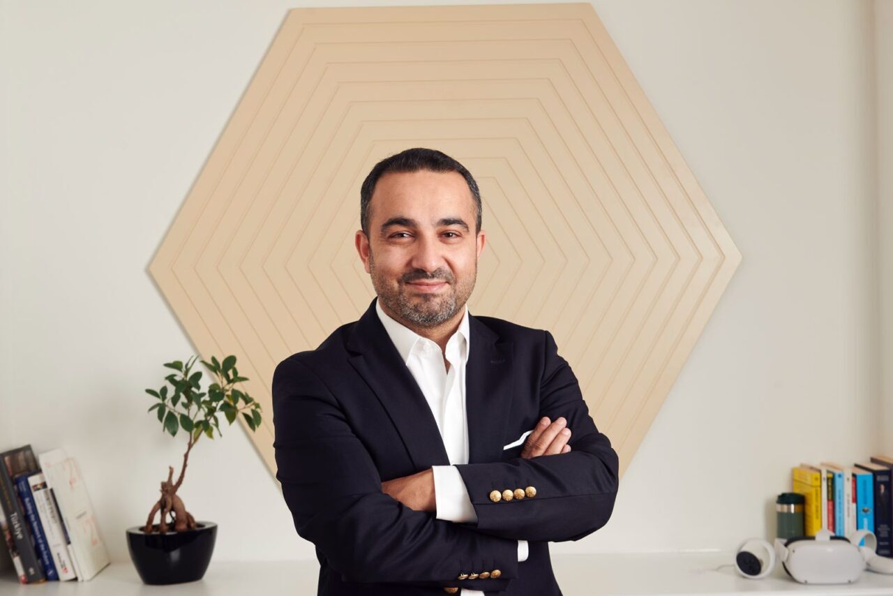 - Türk Telekom Ventures Genel Müdürü Muhammed Özhan:
- "Türkiye'yi yatırımcılar