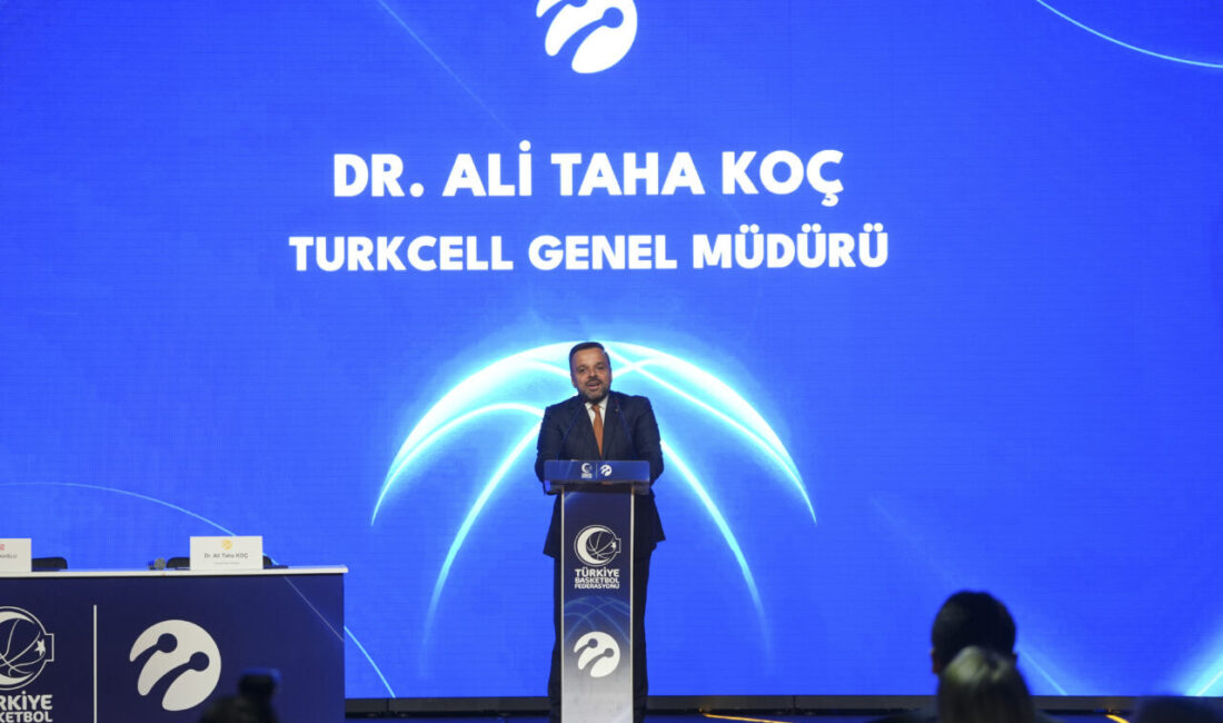 - Turkcell Genel Müdürü Ali Taha Koç:
- "Bizim için Türkiye'nin