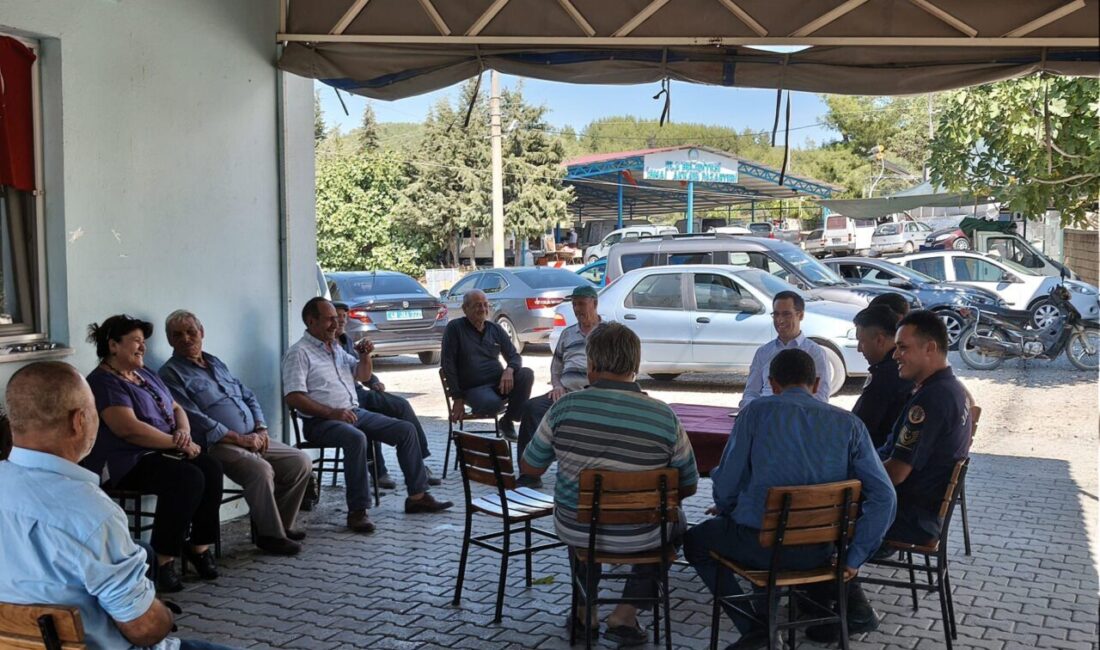 MUĞLA (AA) – Ula Kaymakamı Mehmet Rıdvan Doğan, mahalle ziyaretleri