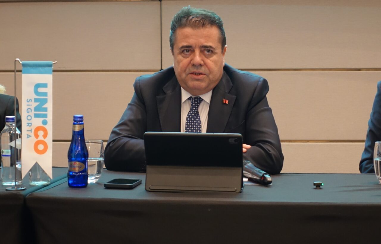 - UniCo Sigorta Genel Müdürü Ender Güzeler:
- "UniSağlık ürünümüzle sigortalılarımızın