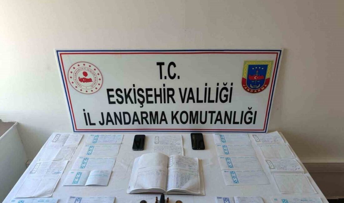 Eskişehir’de vatandaşlara cebir ve şiddet yolu ile zorla senet imzalatarak
